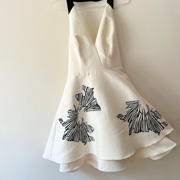 New Halston Heritage layered Skirt Cream Black Cocktail mini Dress, Size 4 - Picture 8 of 15